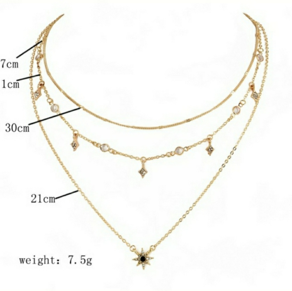 Gold Layered Necklace With Star Pendant - Picture 2 of 2